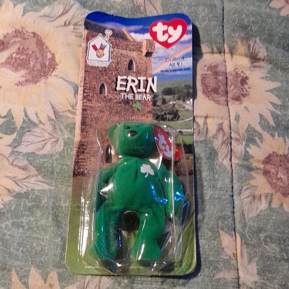 Rare McDonalds TY Beanie Baby  Erin The Bear - Vibrant Green Plush BN